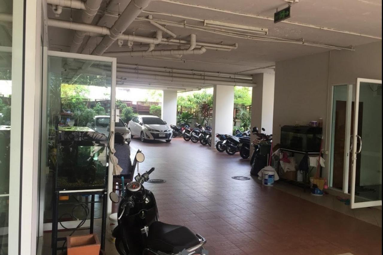פאטאיה Oyo 1097 Thep Apartment מראה חיצוני תמונה