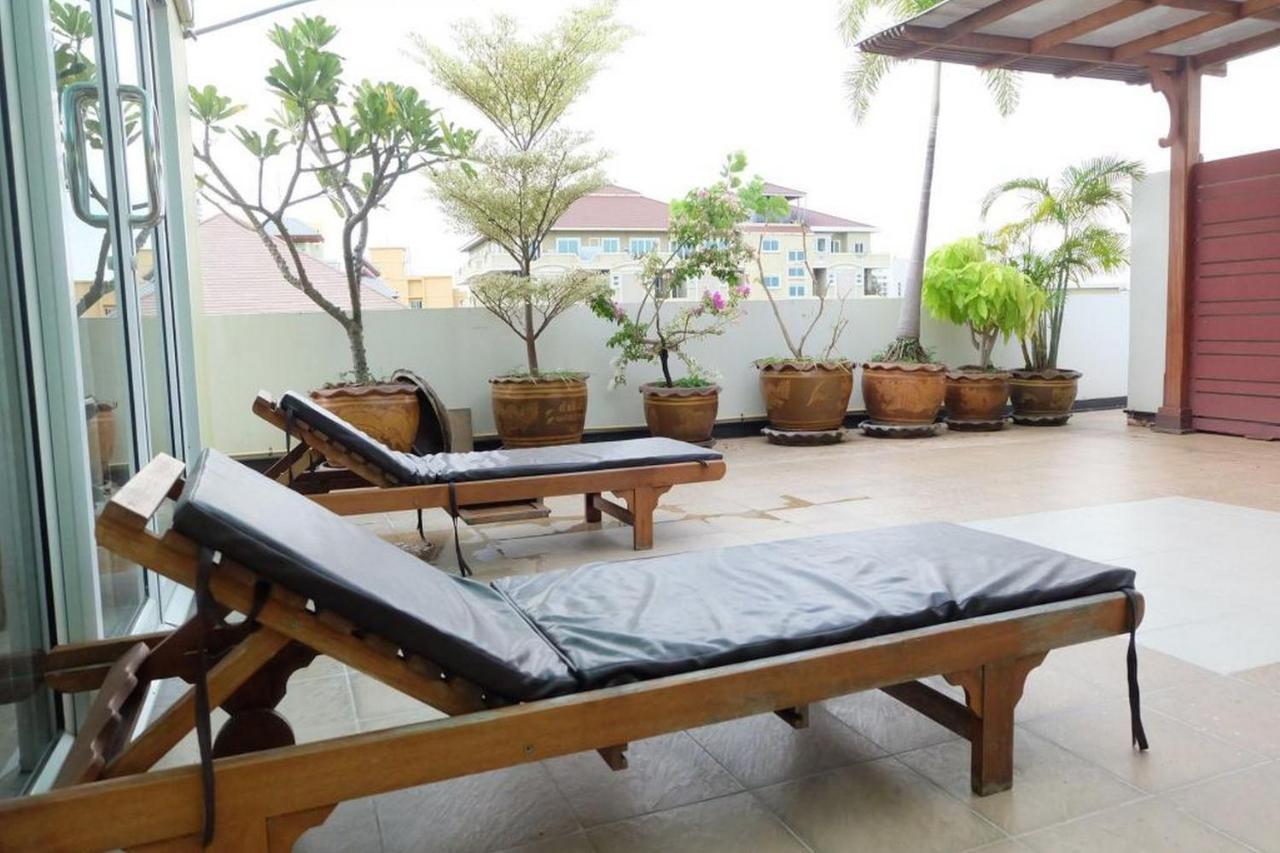 פאטאיה Oyo 1097 Thep Apartment מראה חיצוני תמונה